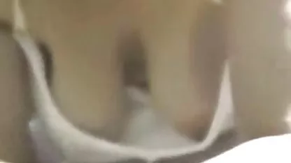 Capri janda sange ngocok Fucks