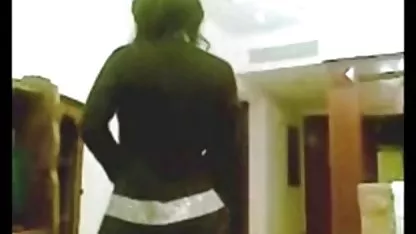 Budak uang 2 video bokep ibu ibu sange