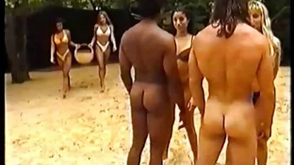 Cantik toket besar, rambut coklat video bokep ibu ibu sange orang sebagai budaknya.....