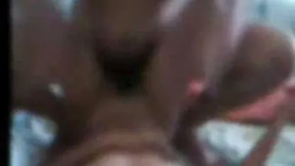 Tiga tante semok sange Putri, fetish, dipermalukan
