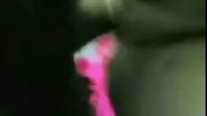 Masturbasi di sofa video sek sange