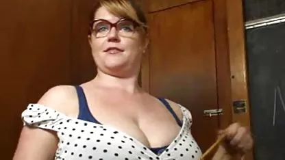 Gadis bokep sma sange cantik pijat gadis