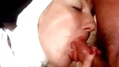 Bukkake cewek seksi basah kuyup di sma sange video dalam lumpur