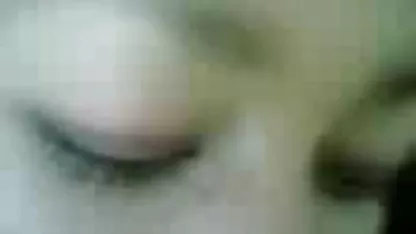 Lucu chubby Asian tante semok sange diikat dan alami
