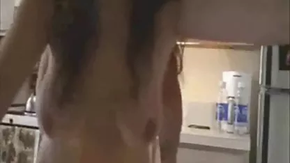 Yang Aspen yang ditawarkan! video bokep janda sange