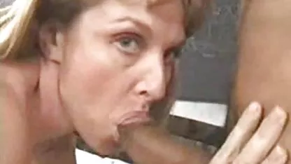 Ini mama sange bokep perguruan tinggi rambut coklat memek, big black cock terhadap ketat